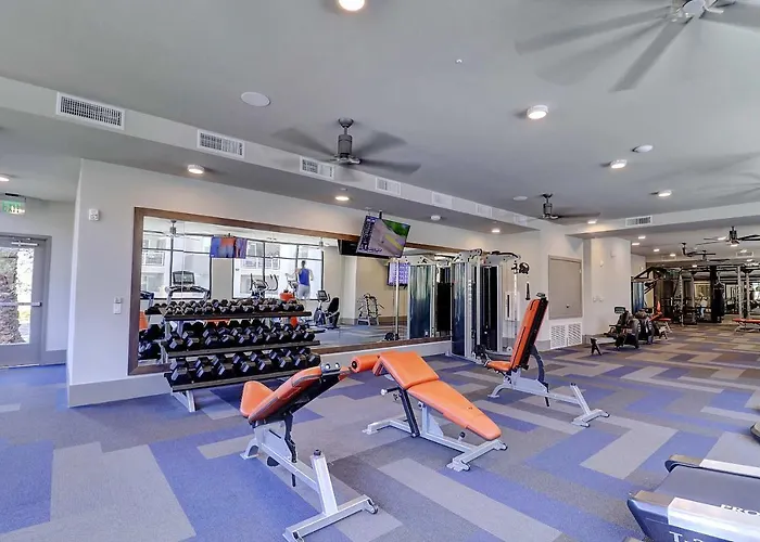 Apartment Luxury Remote Work & Indulge In Comfort & Style G4004 Scottsdale